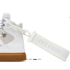 Adidas x Ivy Park - Icy Park Tag & Dust Bag